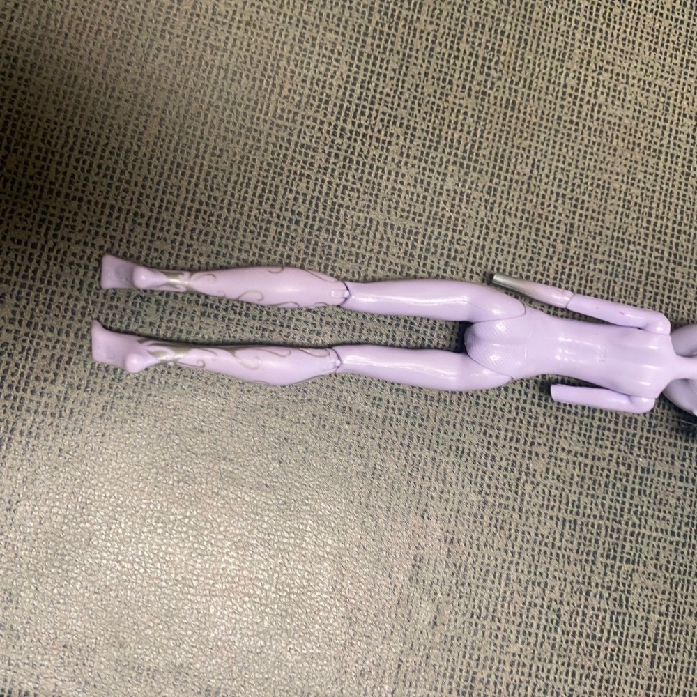 Monster High Twyla Doll G1 Nude Missing Arm Parts Purple Green Hair - Picture 7 of 7